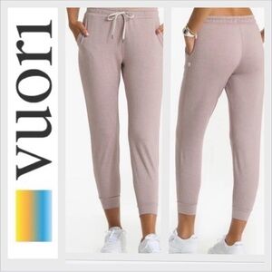 Vuori Women's Light Pink Joggers